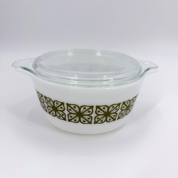 Pyrex Other - Vintage Pyrex 474-B Verde Green Square Flowers 1.5Q Casserole Dish + Lid